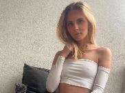 catecrago69 - Ich bin ein blondes, schmutziges Mädchen von nebenan und hoffe, wir werden eine tolle Zeit zusammen haben