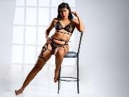 AlessandraRose - Alessandra, eine lebensfrohe, charismatische und von Natur aus sinnliche Kolumbianerin, knüpft mühelos authentische Kontakte und genießt Gespräche, die über Oberflächlichkeiten hinausgehen. Sie bevorzugt eine langsame, flirtende Herangehensweise, weckt Neugierde und baut eine echte Verbindung auf.