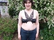 Lucy - Mag sehr gerne Cam2Cam. Meine Vorlieben sind: fingern, lecken, blasen, 69, reiten + geritten werden