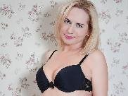 Lustful Woman - Ich mag lustige Männer mit einem schelmischen Verstand! Wir können unsere eigene Welt erschaffen: Ein fröhlicher Mensch kann den Geist immer unterstützen, und ein ungehorsamer Geist wird den Rest erledigen! Der Gedanke, in der Öffentlichkeit zu ficken, macht mich verrückt!)